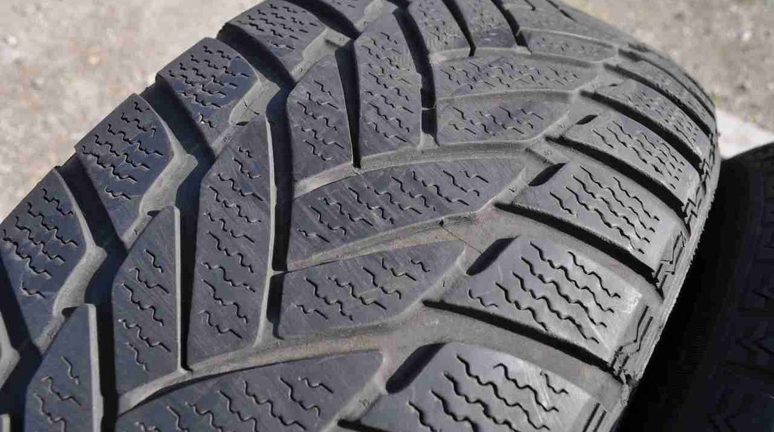 SET 2 Anvelope Iarna 205/55 R16 DUNLOP SP WINTER SPORT M3 91H - RUNFLAT