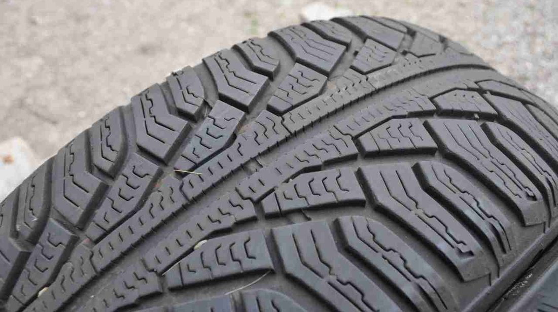 SET 2 Anvelope Iarna 205/55 R16 UNIROYAL MS PLUS 77 91T