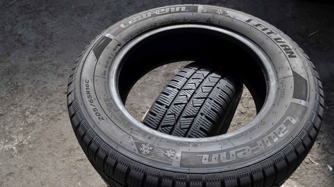 SET 2 Anvelope Iarna 205/65 R16C LAUFENN Fit VAN 107/105T