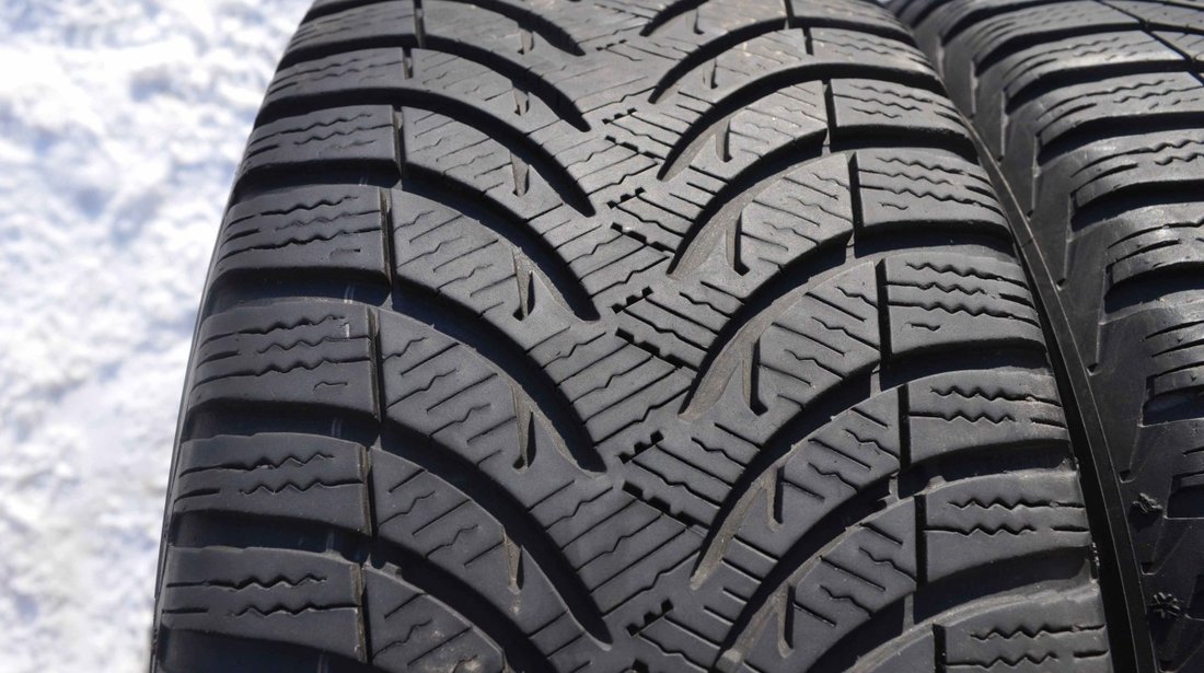 SET 2 Anvelope Iarna 215/45 R16 MICHELIN ALPIN A4 90H - XL