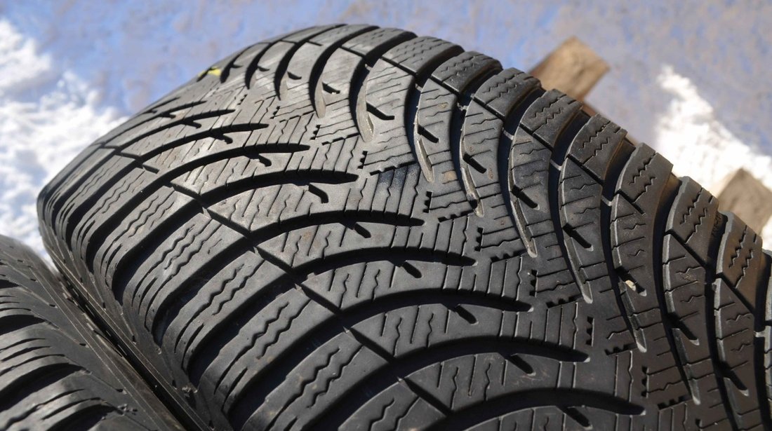 SET 2 Anvelope Iarna 215/45 R16 MICHELIN ALPIN A4 90H - XL