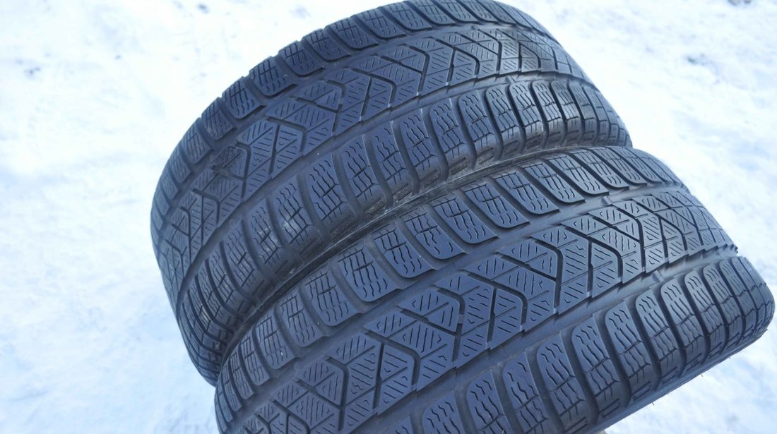 SET 2 Anvelope Iarna 215/45 R16 PIRELLI SOTTOZERO 3 86H