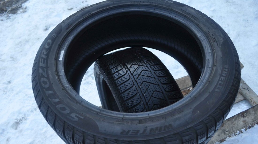 SET 2 Anvelope Iarna 215/45 R16 PIRELLI SOTTOZERO 3 86H