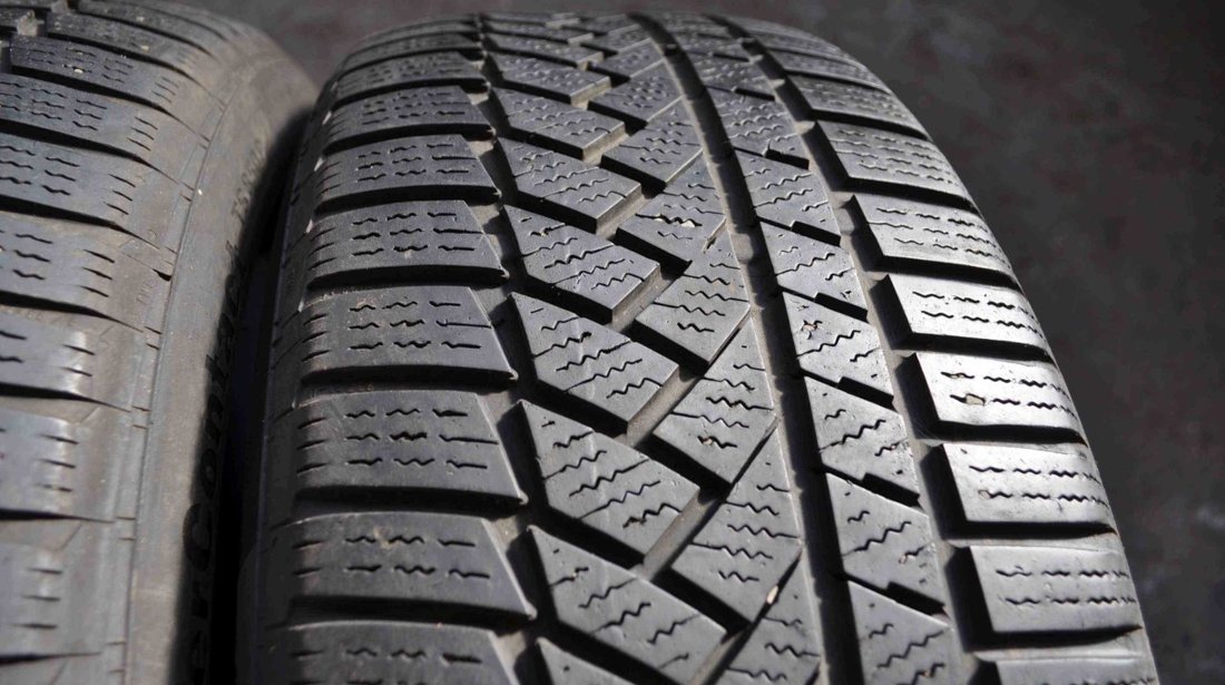 SET 2 Anvelope Iarna 215/55 R17 CONTINENTAL WinterContact TS850 P