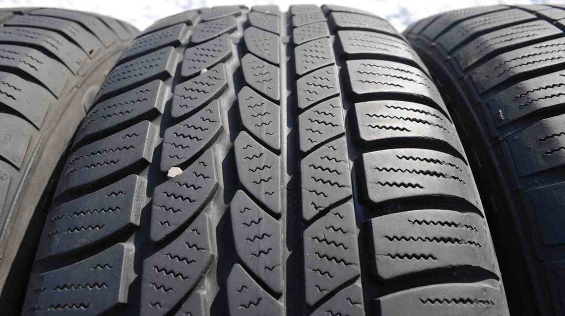 SET 2 Anvelope Iarna 215/60 R17 CONTINENTAL 4x4 WINTER CONTACT 96H
