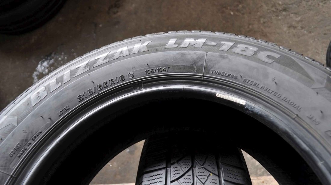 SET 2 Anvelope Iarna 215/65 R16C BRIDGESTONE BILZZAK LM18C 106/104T