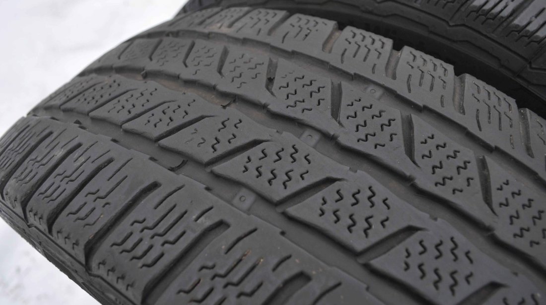 SET 2 Anvelope Iarna 215/65 R16C CONTINENTAL VanContact WINTER 109/107R