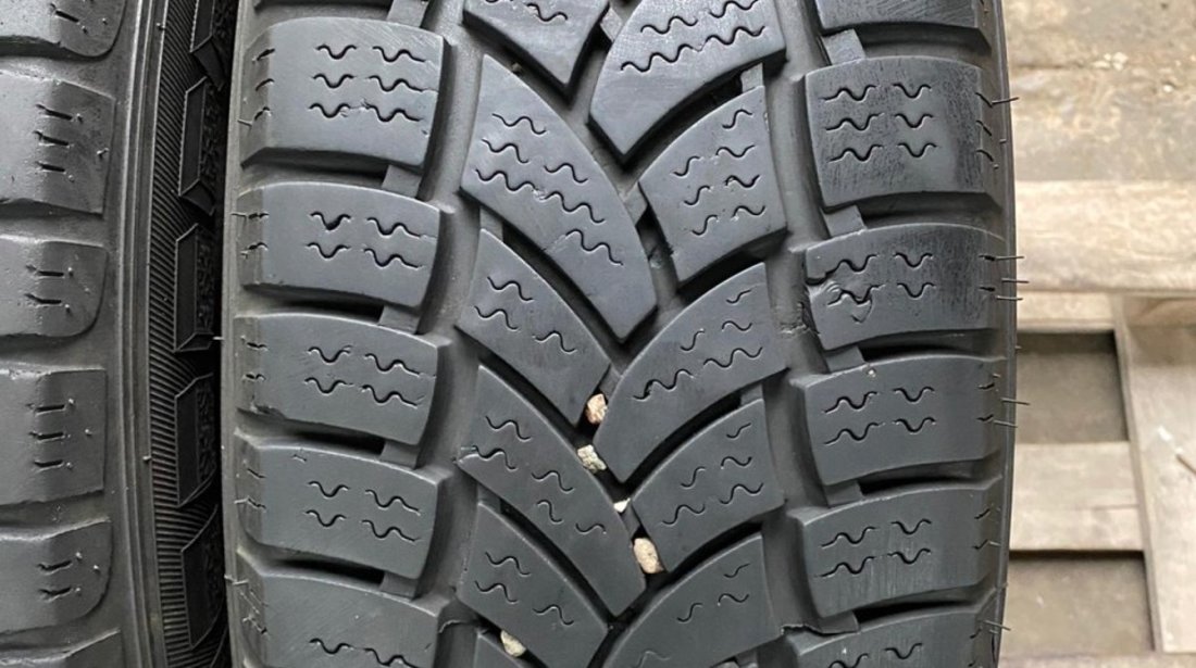 SET 2 Anvelope Iarna 215/65 R16C VREDESTEIN Comtrac Winter 109/107R