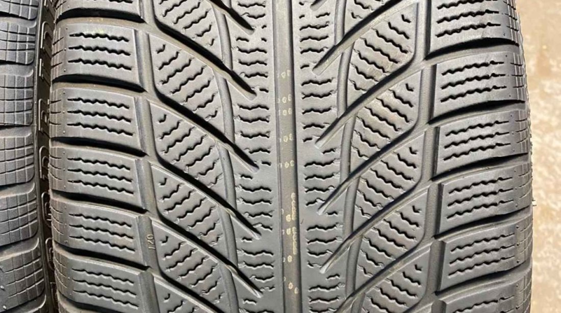 SET 2 Anvelope Iarna 225/35 R19 GOODRIDE SW608 88V