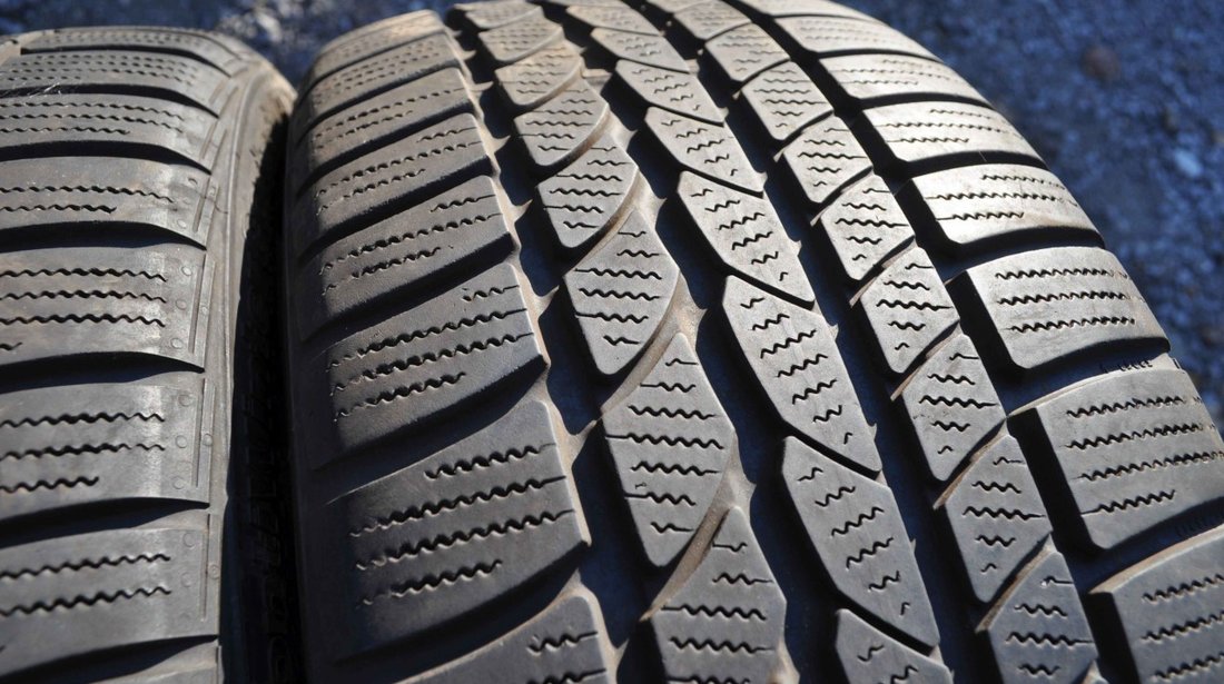 SET 2 Anvelope Iarna 225/45 R18 CONTINENTAL ContiWinterContact TS790 95V - XL