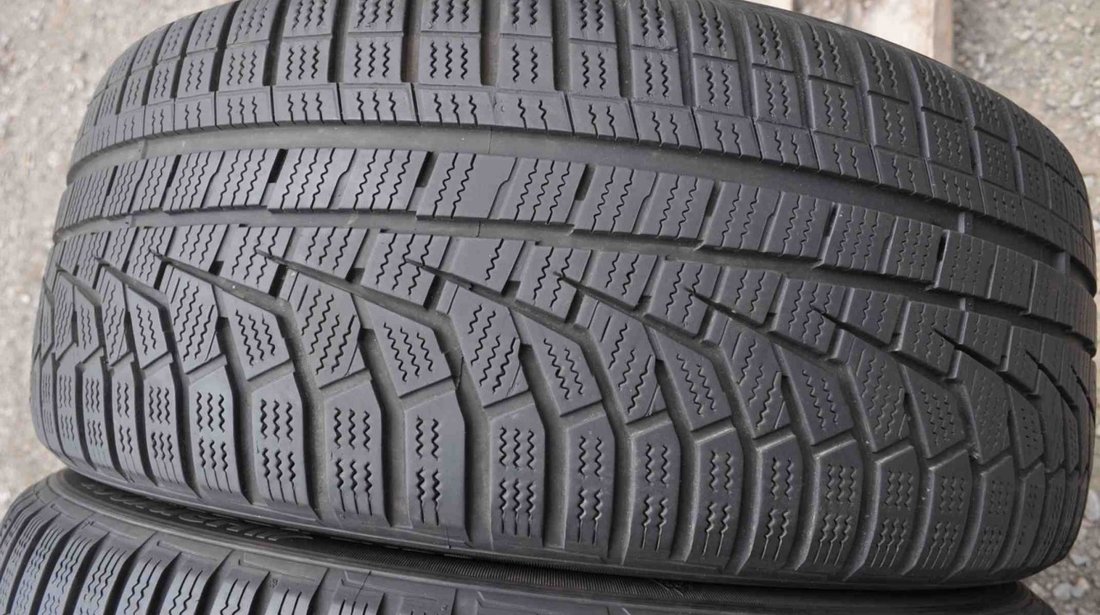 SET 2 Anvelope Iarna 225/45 R18 HANKOOK WINTER ICEPT EVO2 95V