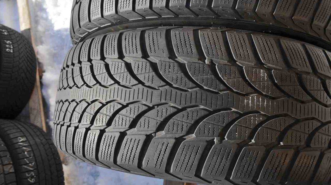 SET 2 Anvelope Iarna 225/55 R17 BRIDGESTONE BLIZZAK LM 32 97H - Runflat