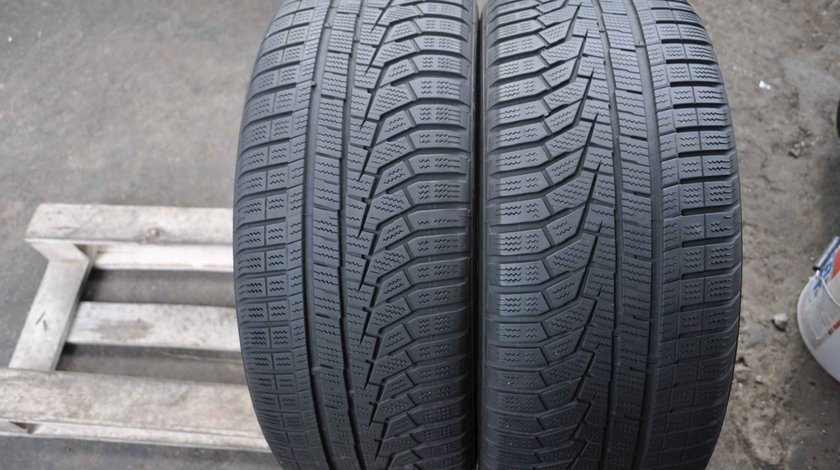 SET 2 Anvelope Iarna 225/55 R17 HANKOOK Winter I Cept Evo2 97H