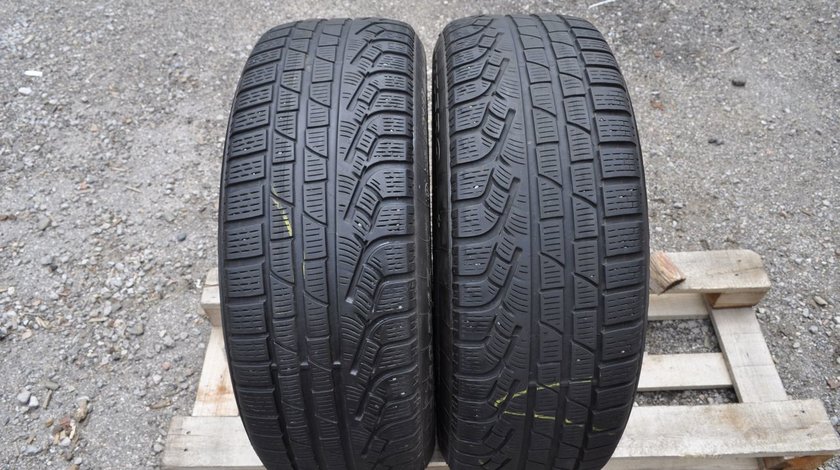 SET 2 Anvelope Iarna 225/60 R17 PIRELLI SOTTOZERO WINTER 210 Serie 2 99H - Runflat
