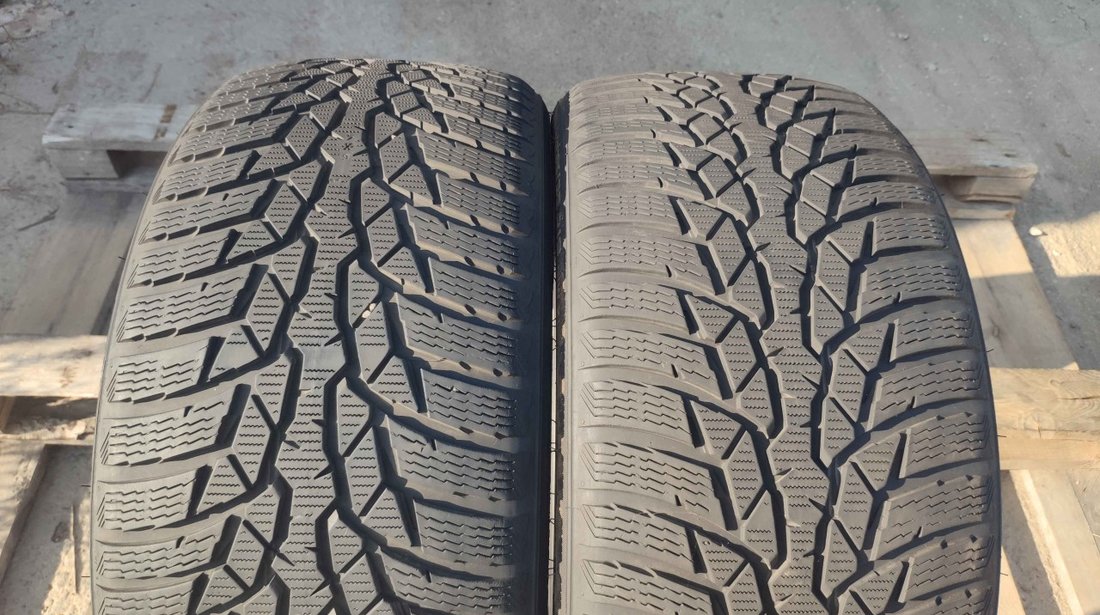 SET 2 Anvelope Iarna 235/35 R19 NOKIAN WR D4 91W - XL