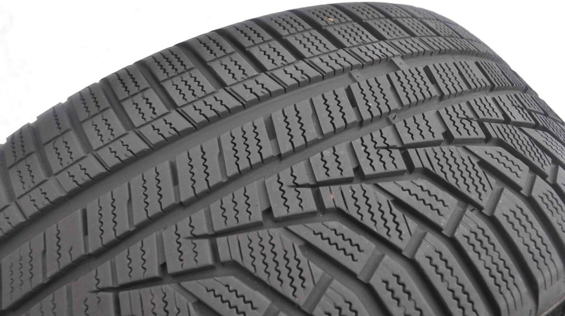 SET 2 Anvelope Iarna 235/50 R18 HANKOOK WINTER ICEPT EVO 2 101V - XL