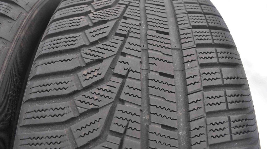 SET 2 Anvelope Iarna 235/50 R18 HANKOOK WINTER ICEPT EVO 2 101V - XL