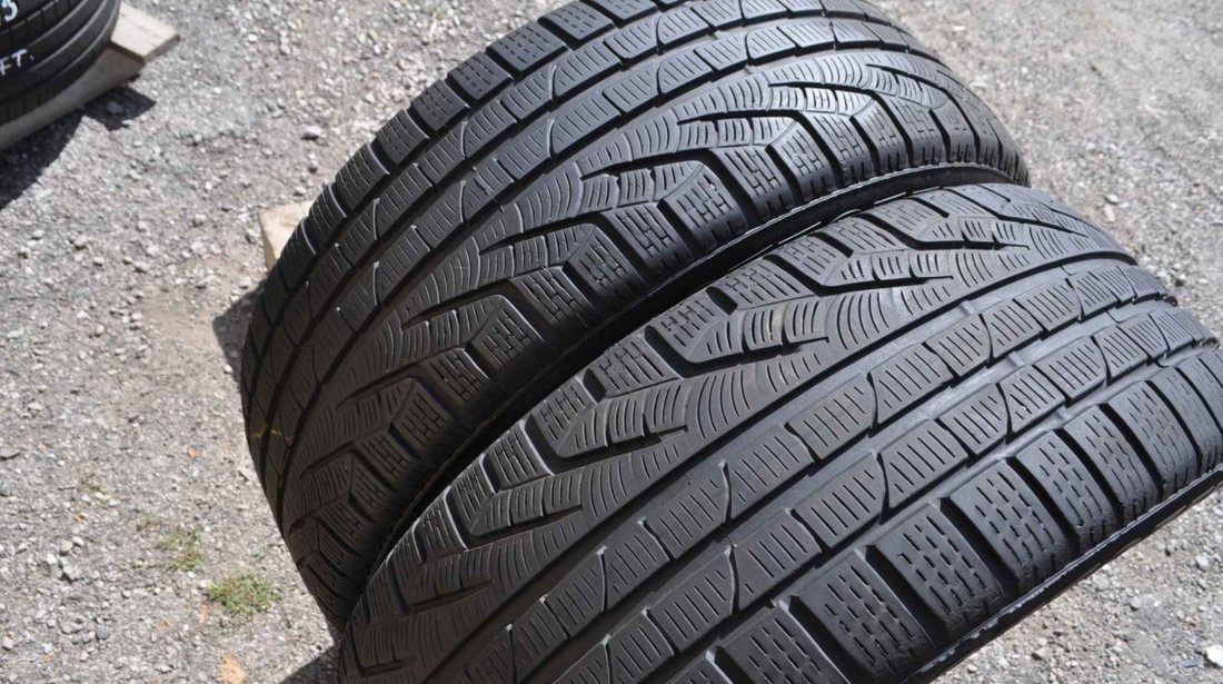 SET 2 Anvelope Iarna 235/50 R19 PIRELLI SottoZero Winter 210 Serie 2 103H