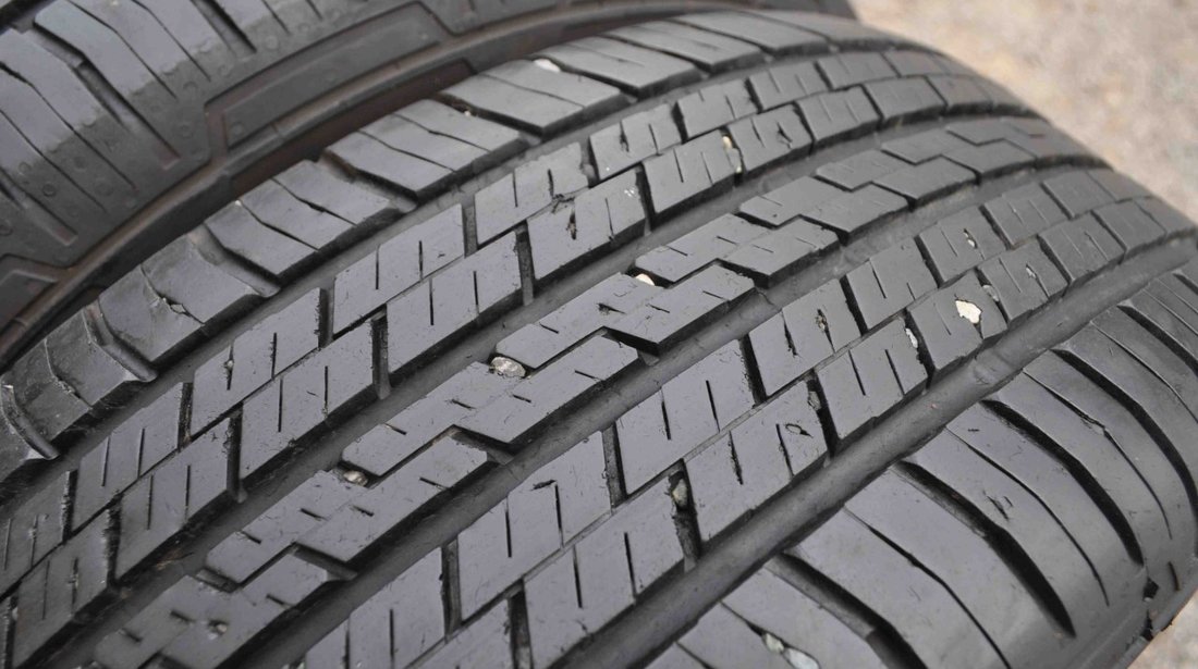 SET 2 Anvelope Iarna 235/55 R17 CONTINENTAL 4x4 Contact 99V
