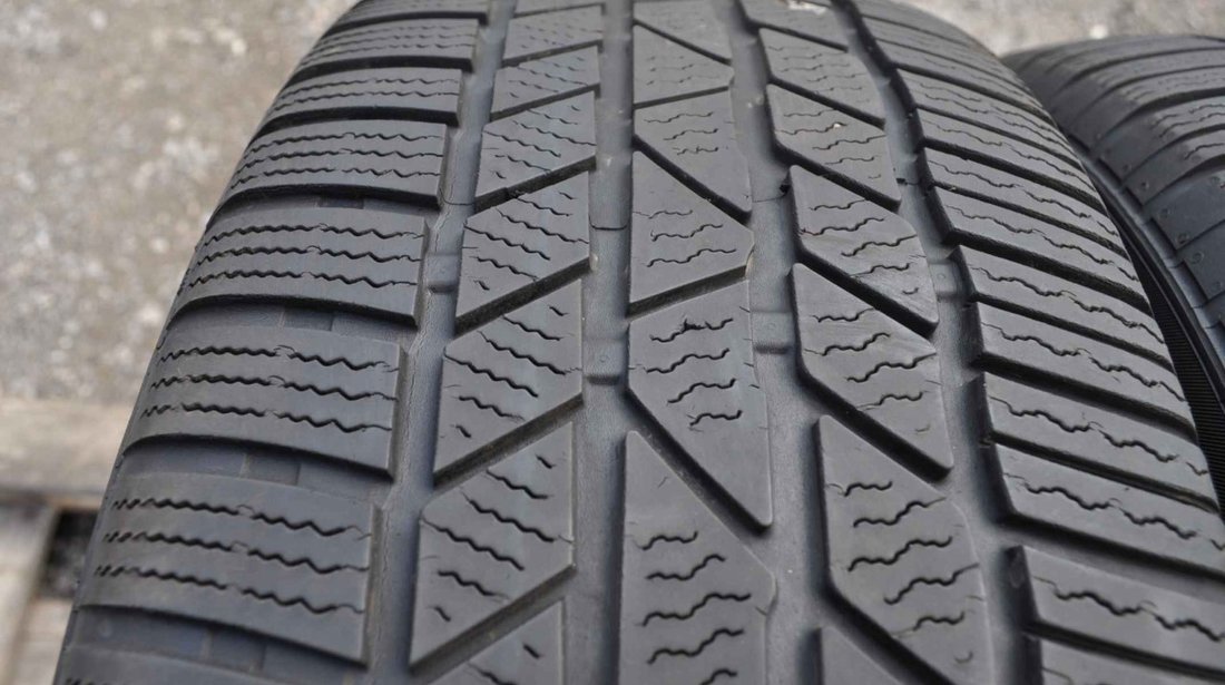 SET 2 Anvelope Iarna 235/55 R17 CONTINENTAL ContiWinterContact TS830P 103V - XL