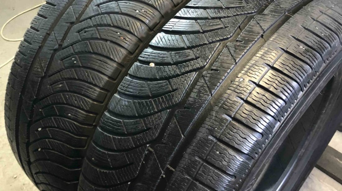 SET 2 Anvelope Iarna 235/55 R17 MICHELIN Pilot Alpin PA4 103V