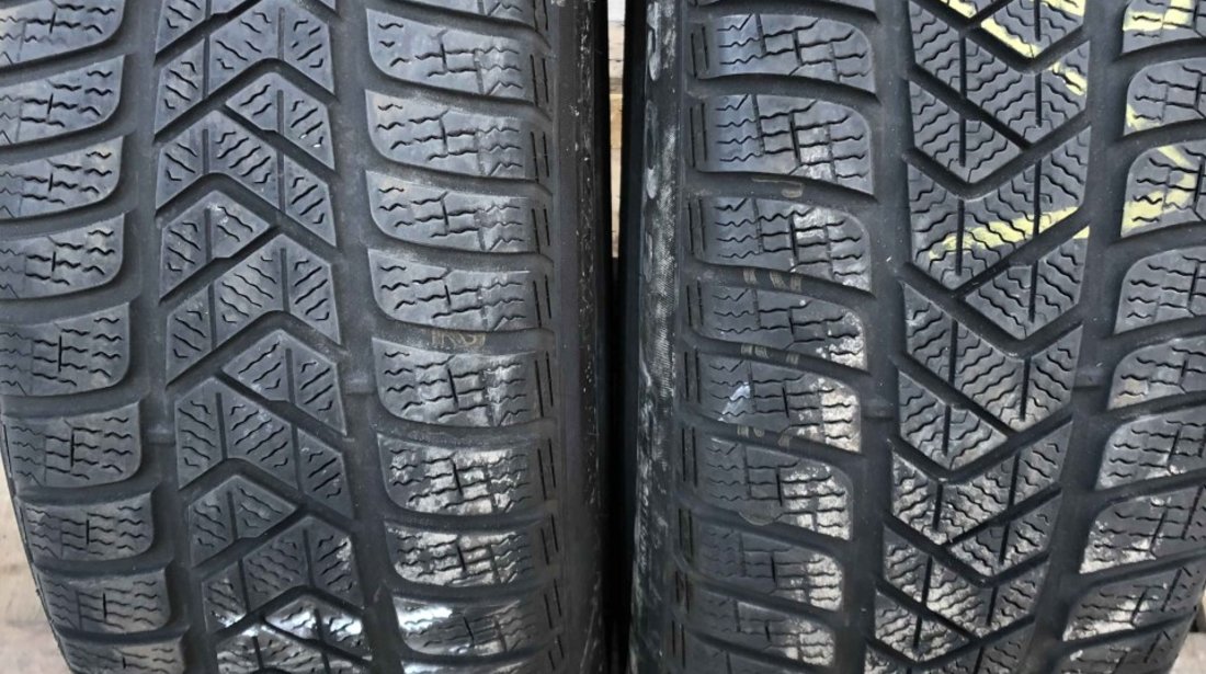 SET 2 Anvelope Iarna 235/55 R17 PIRELLI Sottozero 3 103V