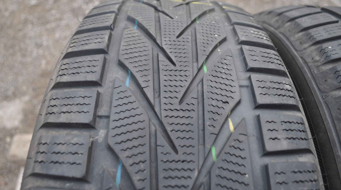 SET 2 Anvelope Iarna 235/55 R17 TOYO SNOWPROX S953 S953