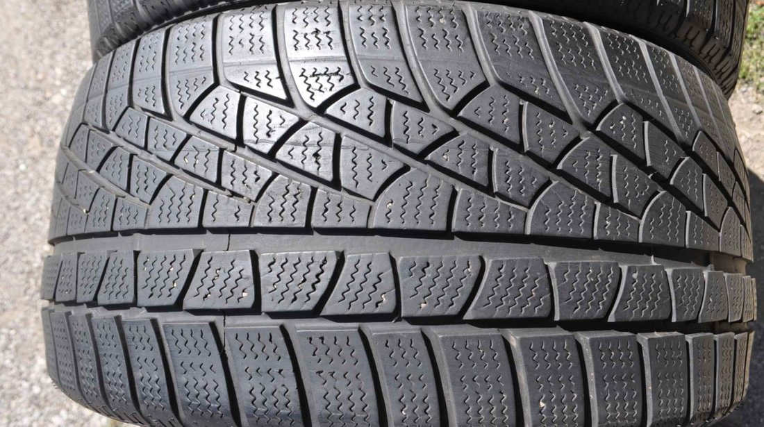 SET 2 Anvelope Iarna 245/35 R18 PIRELLI SottoZero Winter 240 Serie 1 92V