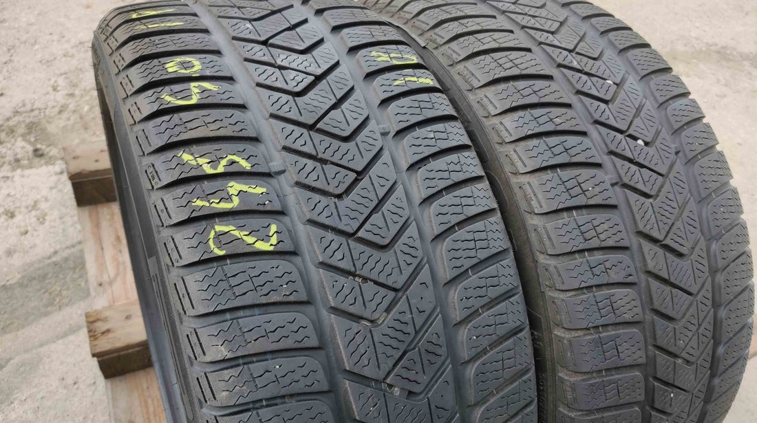 SET 2 Anvelope Iarna 245/40 R18 PIRELLI Sottozero 3 97V