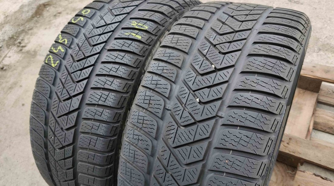 SET 2 Anvelope Iarna 245/40 R18 PIRELLI Sottozero 3 97V