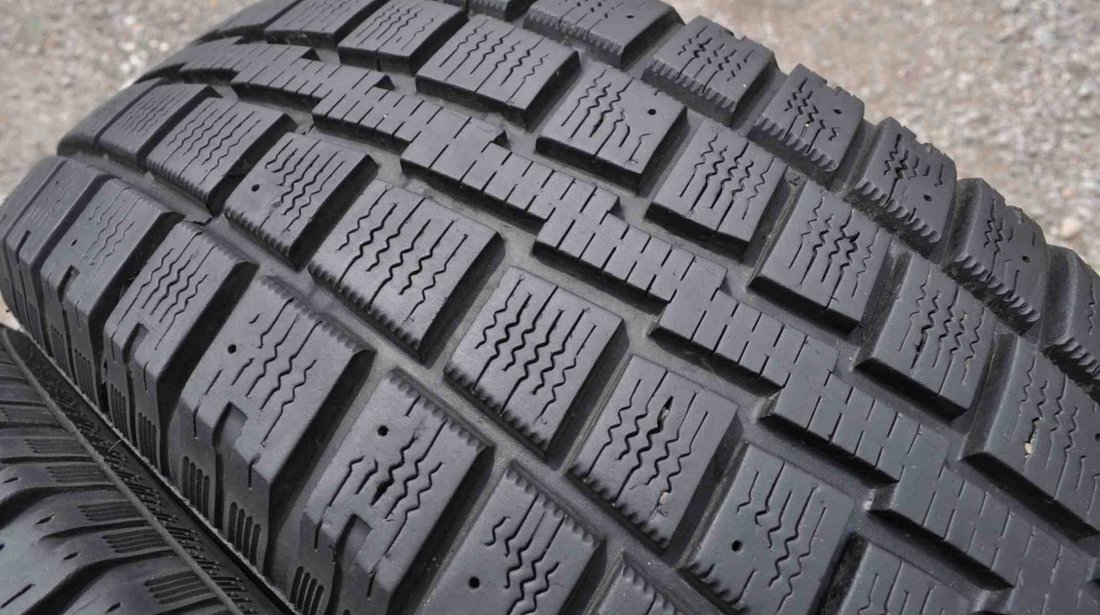 SET 2 Anvelope Iarna 245/70 R17 COOPER DISCOVERER 110S