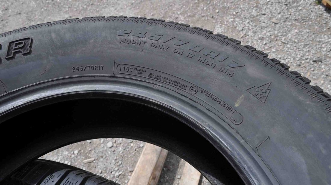 SET 2 Anvelope Iarna 245/70 R17 COOPER DISCOVERER 110S