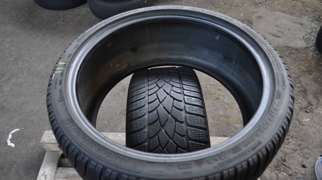 SET 2 Anvelope Iarna 255/35 R19 DUNLOP SP winter Sport 3D 96V