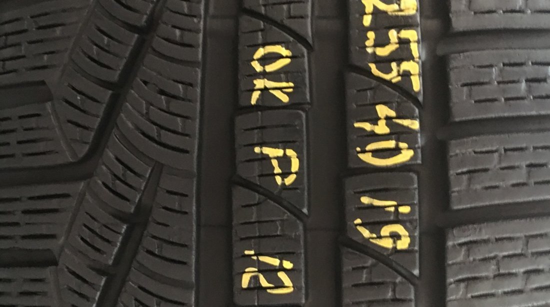 Set 2 anvelope iarna 255/40/19 marca PIRELLI