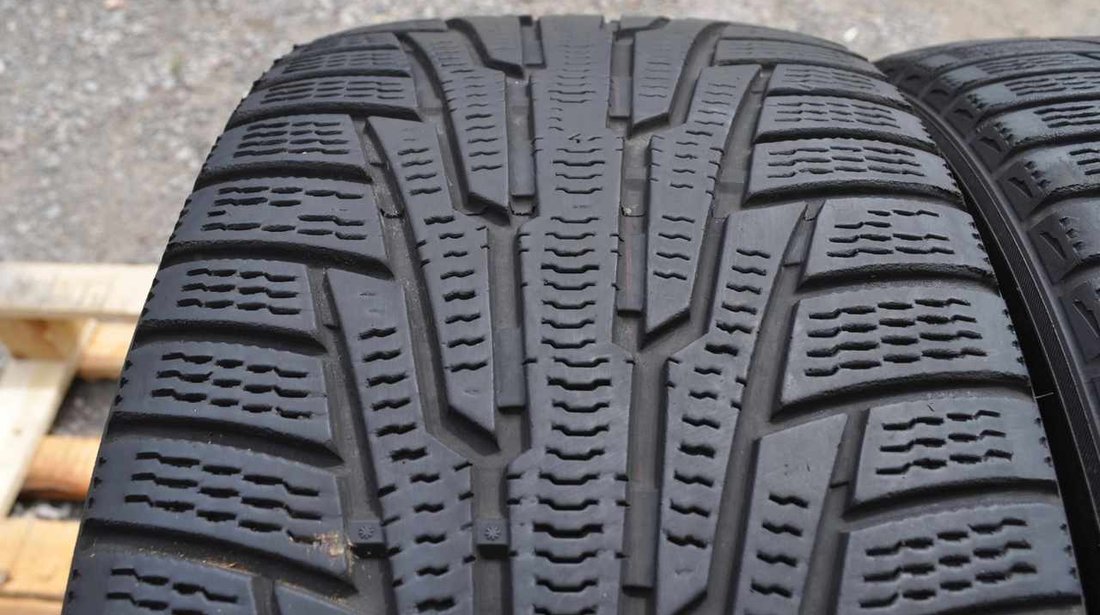 SET 2 Anvelope Iarna 255/45 R18 NOKIAN Hakkapelitta R 103R