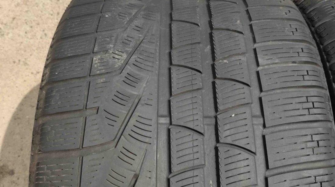 SET 2 Anvelope Iarna 295/30 R20 PIRELLI SottoZero Serie 2 Winter 240 97V