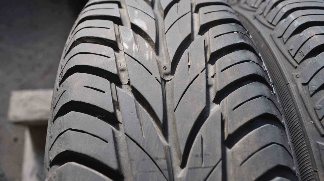 SET 2 Anvelope Vara 175/65 R13 UNIROYAL Rain Expert 80T