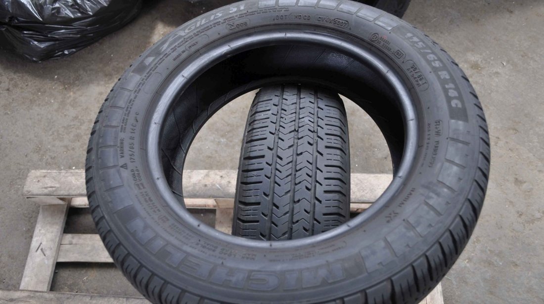 SET 2 Anvelope Vara 175/65 R14C MICHELIN Agilis 51 90/88T