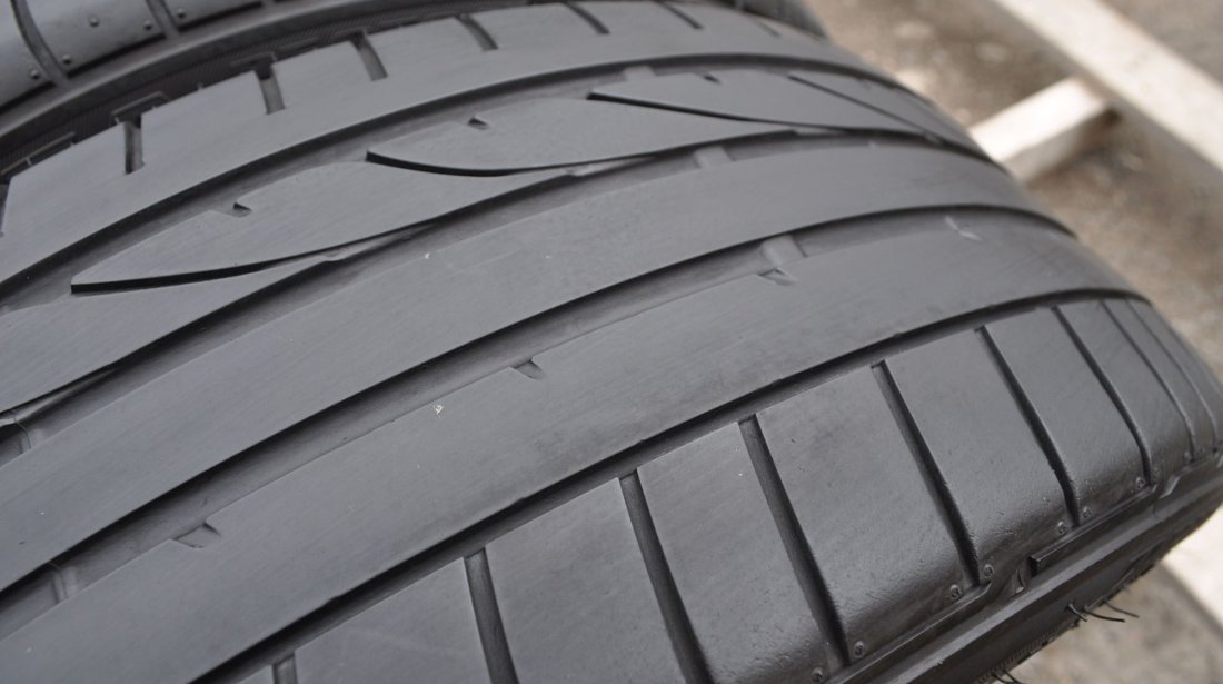 SET 2 Anvelope Vara 205/45 R17 BRIDGESTONE POTENZA RE050A 84V - Runflat