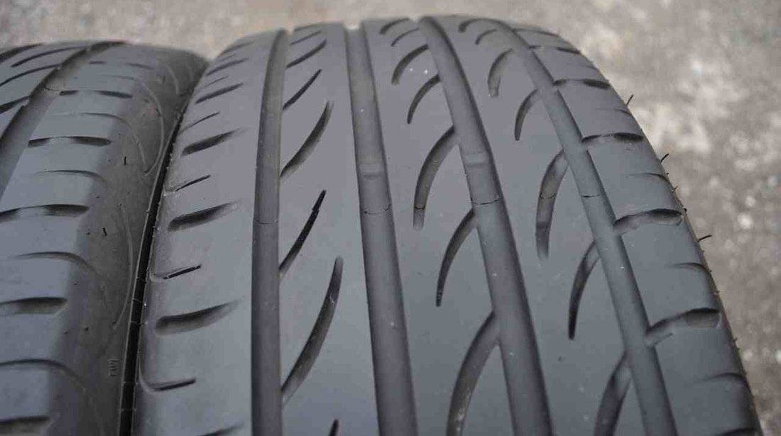 SET 2 Anvelope Vara 215/45 R17 PIRELLI P ZERO NERO 91Y