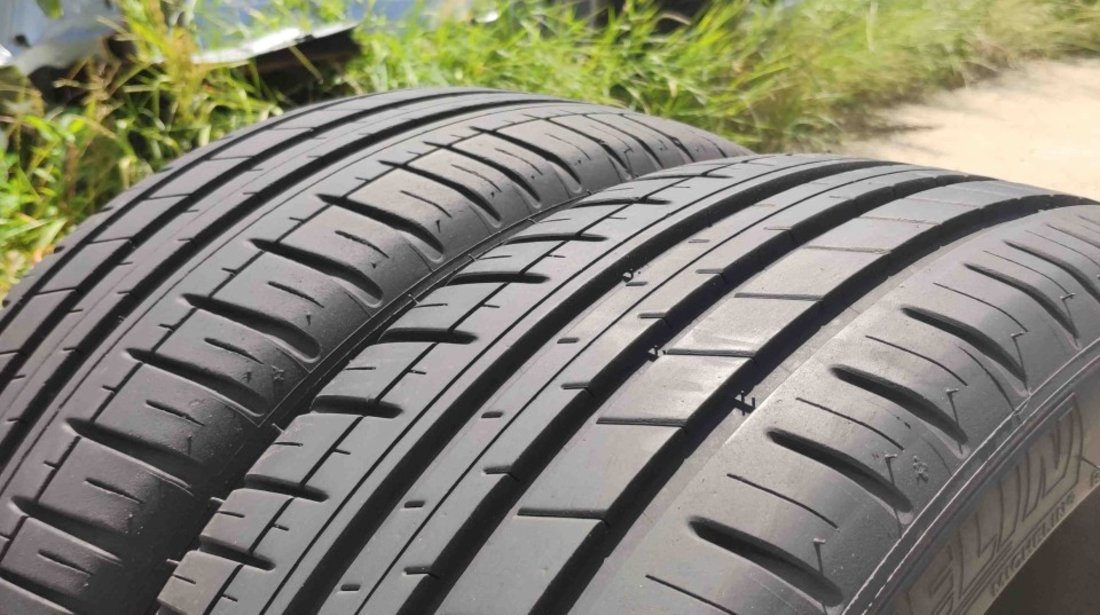 SET 2 Anvelope Vara 215/45 R18 MICHELIN PILOT SPORT 3 (ZR) 93W