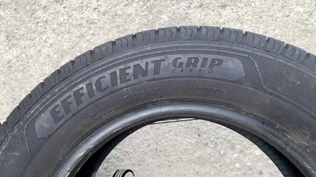 SET 2 Anvelope Vara 215/65 R16C GOODYEAR Efficient Grip Cargo 109/107T