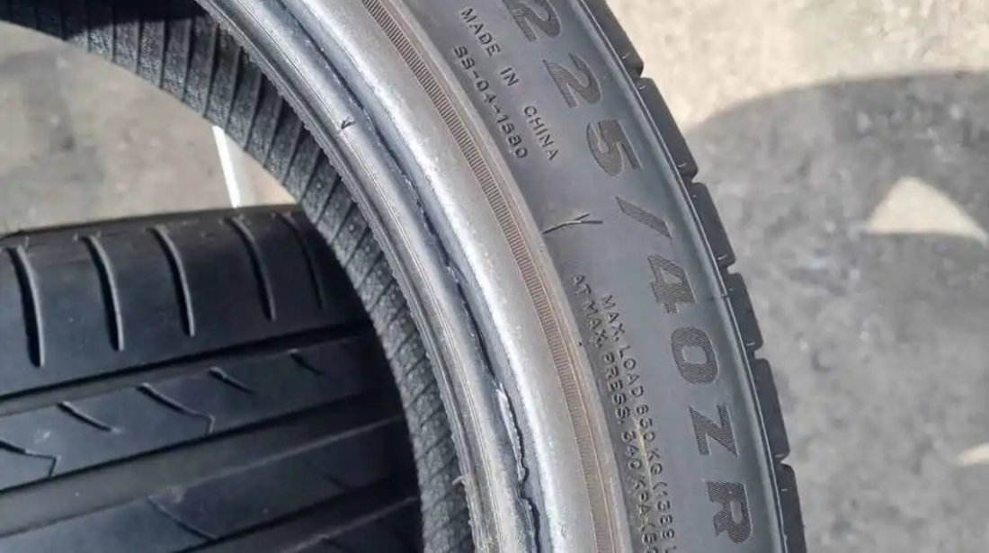 SET 2 Anvelope Vara 225/40 R18 TOMASON Sportrace 92Y