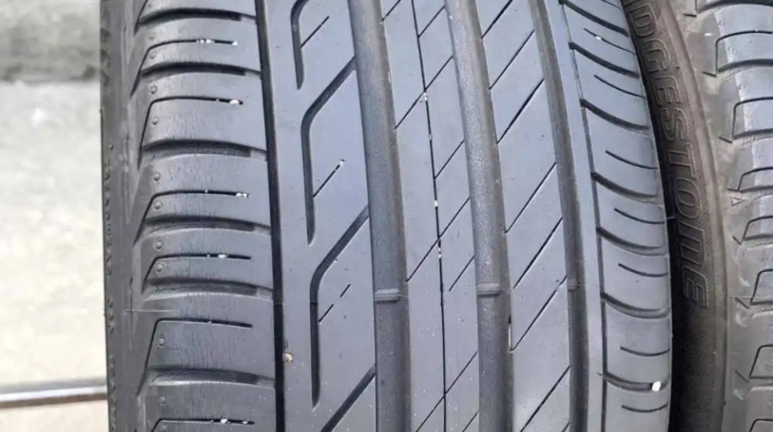 SET 2 Anvelope Vara 225/45 R17 BRIDGESTONE Turanza T001 91W - Runflat