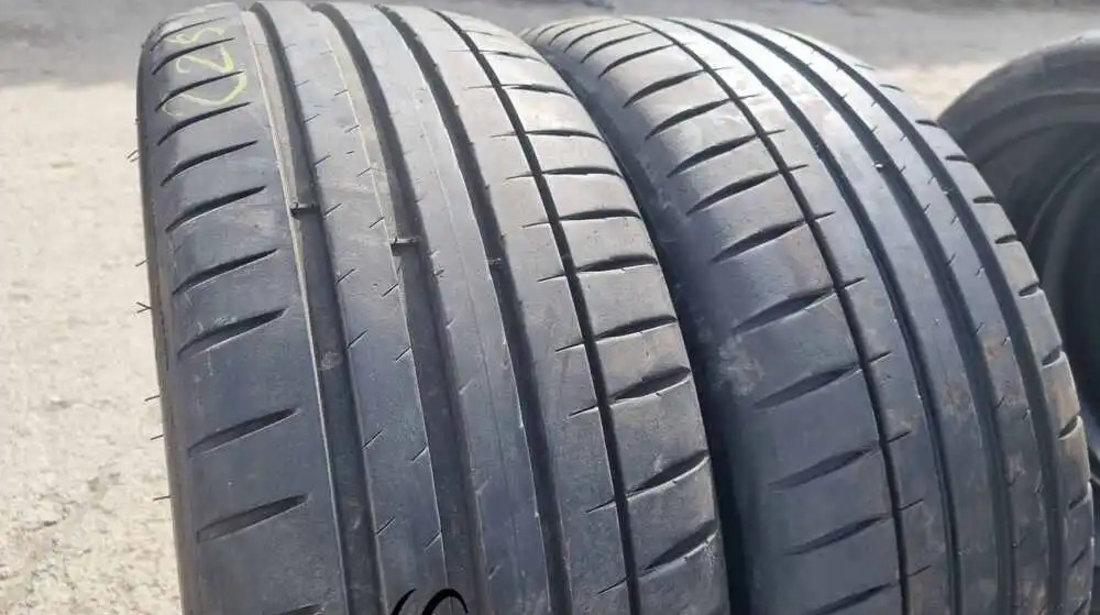 SET 2 Anvelope Vara 225/45 R19 MICHELIN Pilot Sport 4 96W