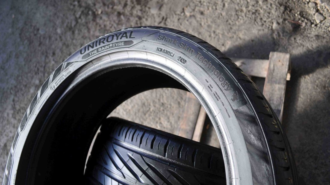 SET 2 Anvelope Vara 225/45 R19 UNIROYAL RainSport 5 96Y