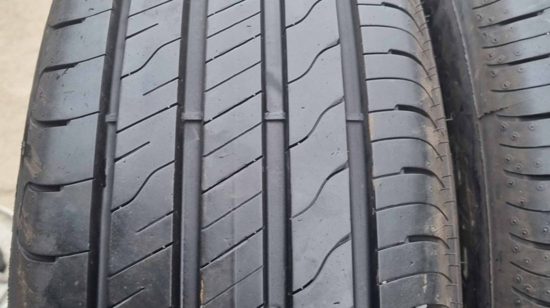 SET 2 Anvelope Vara 225/55 R19 GOODYEAR EfficientGrip 2 99V - SUV