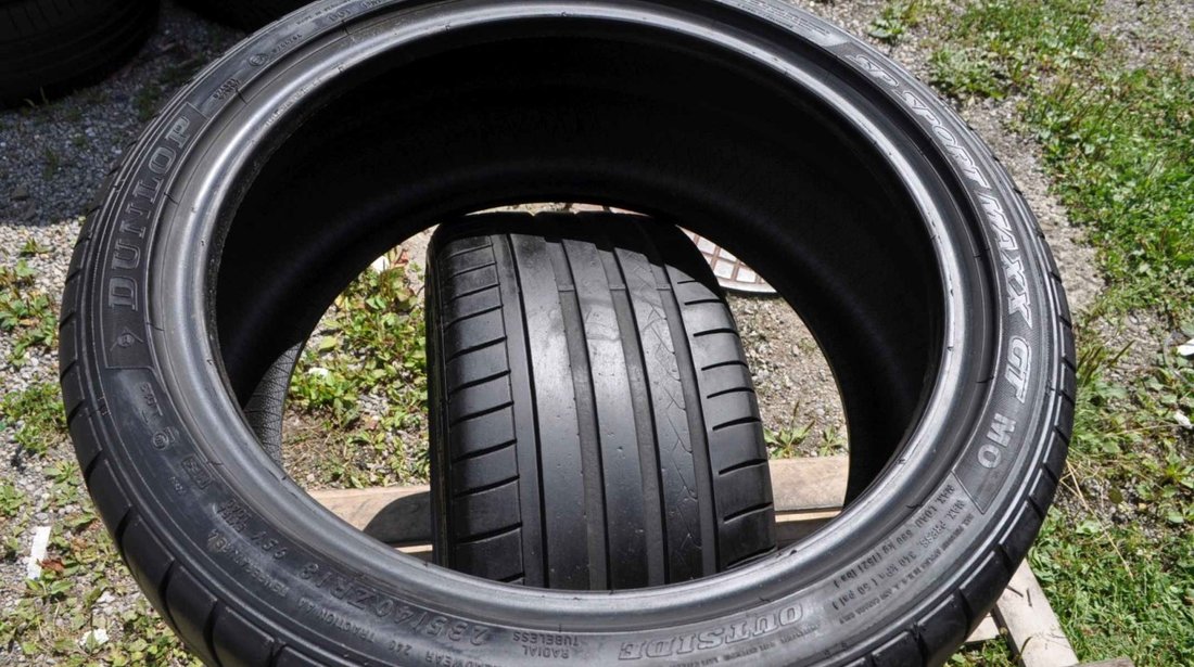 SET 2 Anvelope Vara 235/40 R18 DUNLOP SP SPORT MAXX GT 95Y - XL