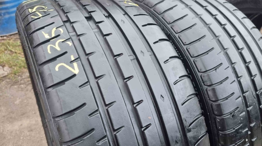 SET 2 Anvelope Vara 235/45 R18 ACCELERA PHI 98Y