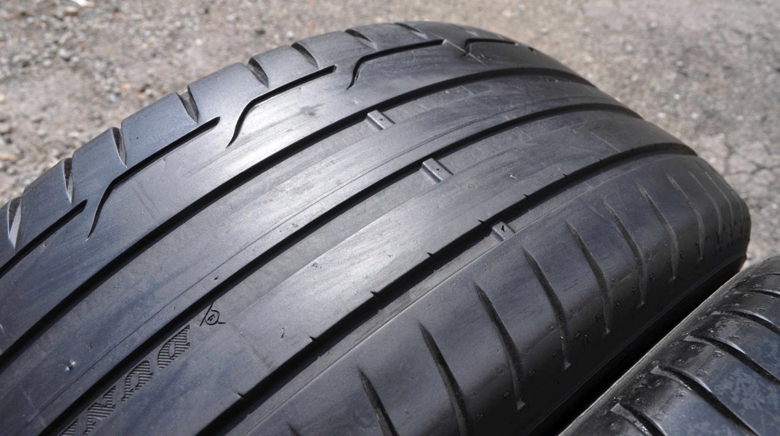 SET 2 Anvelope Vara 235/55 R17 DUNLOP SPORT MAXX RT 99V